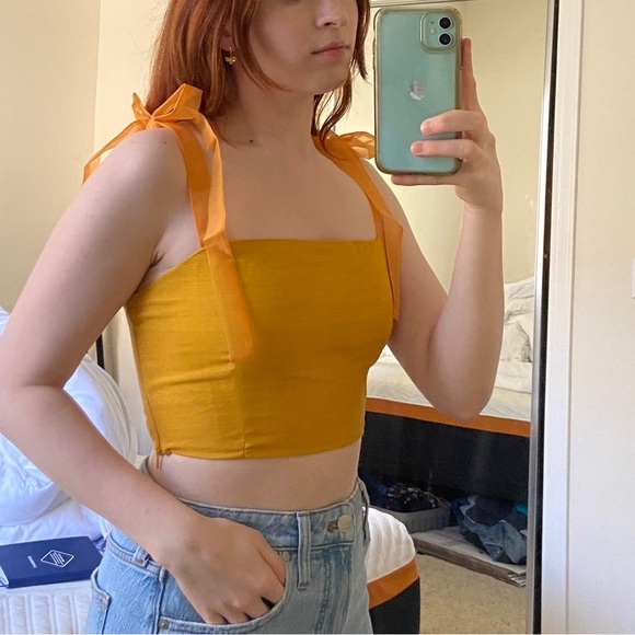 Marigold crop top with bows - Picture 1 of 1